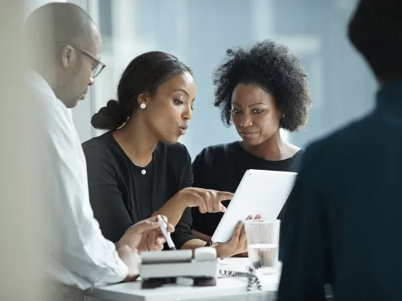 Offre d'Emploi : Commercial(e) à Dakar - LOXEA, Filiale de CFAO