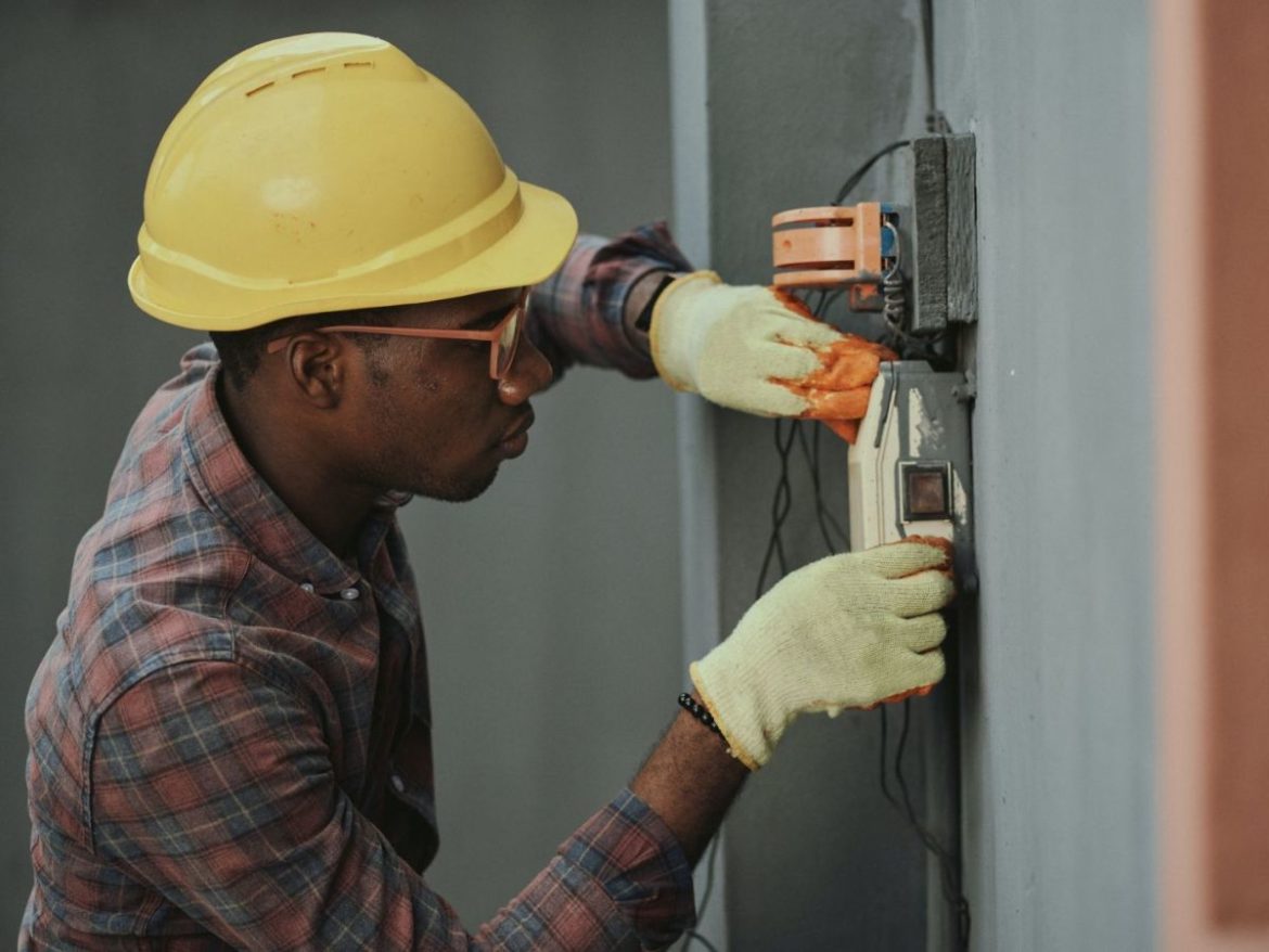 CES (Compagnie d’électricité du Sénégal) recrute 02 Electriciens