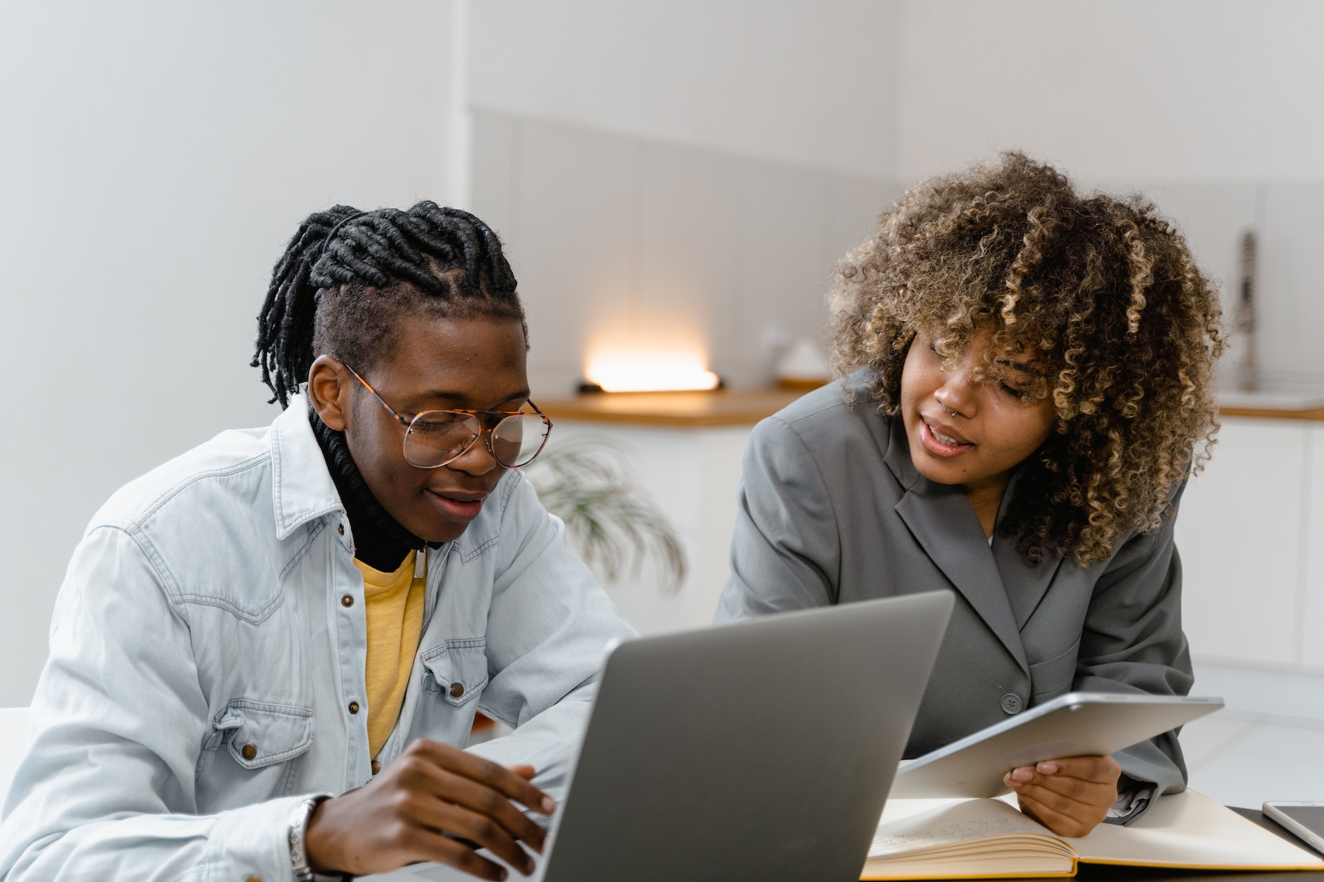 Lapaire recrute un(e) Commercial(e) – Dakar (Sénégal)