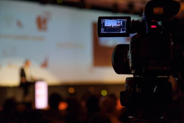 Recrutement d'un prestataire pour la réalisation d'une vidéo de capitalisation du Programme Jeunesse Yeeso